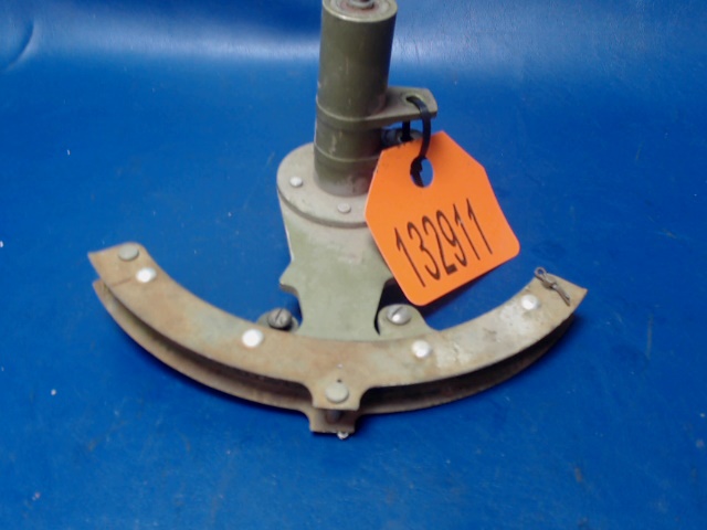 5025000-3 Cessna - BELLCRANK AILERON-LH